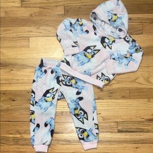 Bluey Kids' Snuggle Fleece Sweatsuit Size 3T